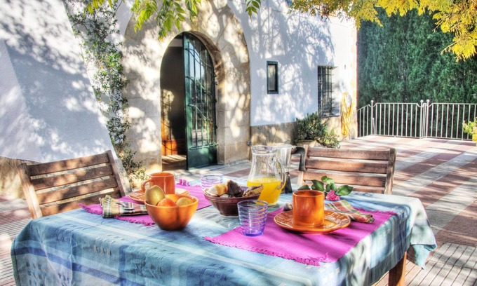 Bescano House | Masia with pool 20 people