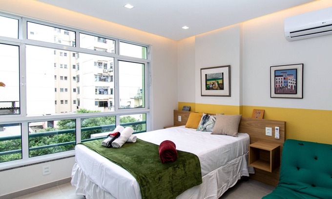 Copacabana Apartment | Master Copacabana - 4 Guests, Beach and Comfort