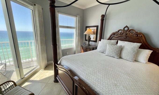 Long Beach Condo | Master Gulf View Recently Renovated - Free round of Golf & Activities Daily!