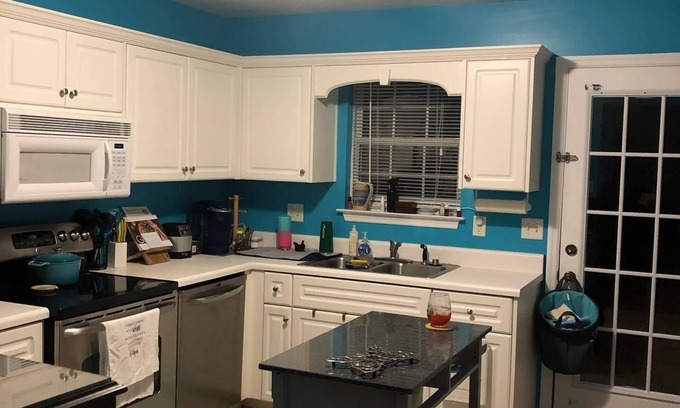 National Hills House | Masters Rental 2-bedroom townhome with WiFi, AC in fabulous Augusta