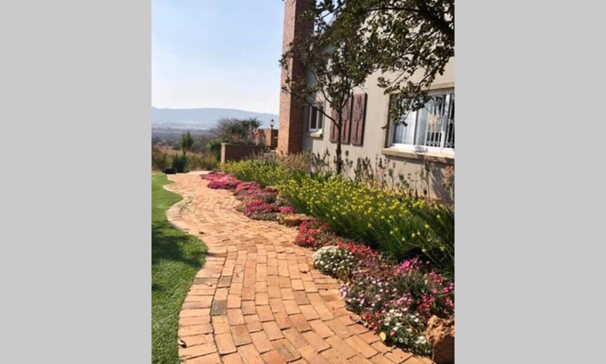 Tshwane House | Mata Gora Guesthouse - Guest-farm