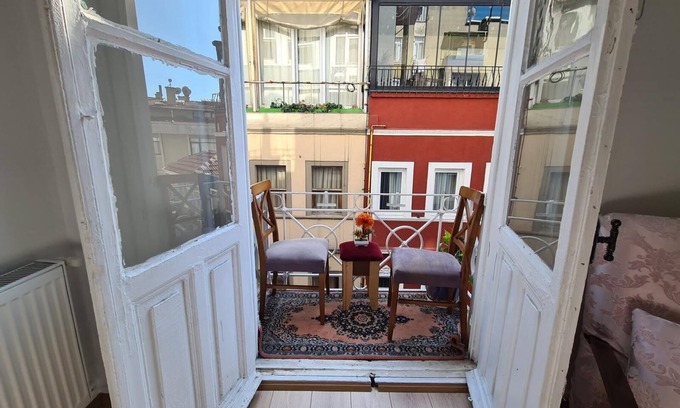Taksim Resort | Mateo