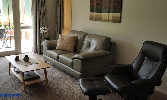 Rangiora Apartment | Mattanna B & B