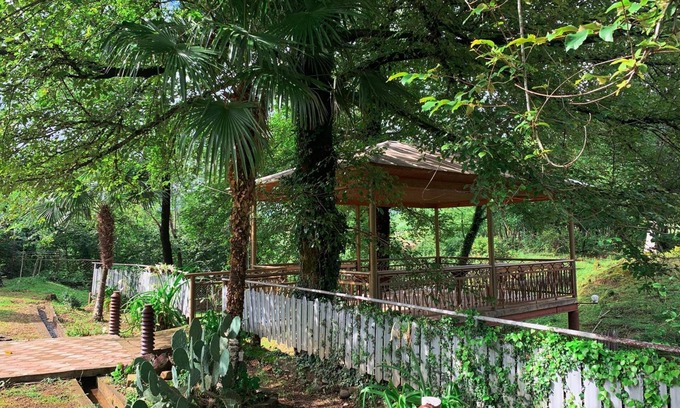 Jvari House | Matua guest house
