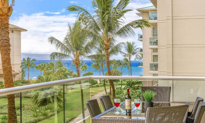 Kaanapali Condo | Maui Resort Rentals: Honua Kai Hokulani 320 – 2BR Corner Suite w/Partial Ocean & Mountain Views + X L Balcony!