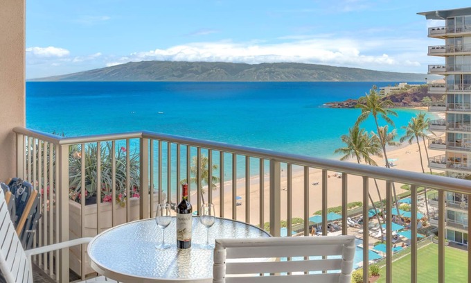 Kaanapali Condo | Maui Resort Rentals: The Whaler 962 - Gorgeous 9th Floor Studio, Fantastic Pacific Ocean and Black Rock Views!