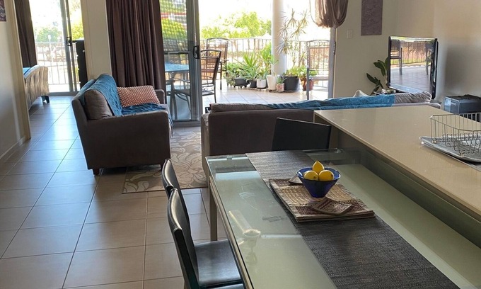 Darwin City Centre Apartment | Mauna Loa - Darwin Esplanade Beach Casino City Centre Festival Park and Museums