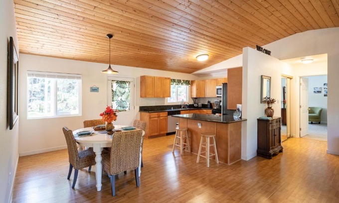 Royal Hawaiian Estates House | Mauna Nani