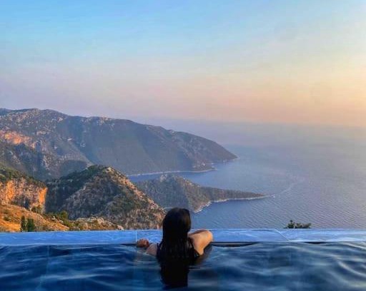 Faralya House | Mavi ve yeşilin sonsuz tonu (Villa blueview )