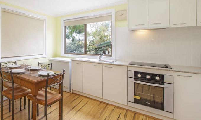 Jindabyne Apartment | Max's Place 2 - 2 Bedroom unit with WiFi
