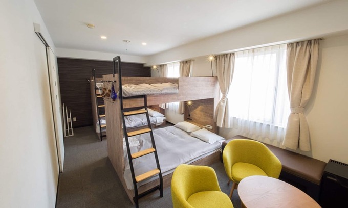 Shin-Osaka Hotel | Maximum 6 people Nonsmoking bunk bed x 2 Doubl/Osaka Ōsaka