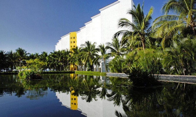 Downtown Cancun Resort | Mayan Palace or Grandbliss Hotels at Grand Mayan Resort On The Ca