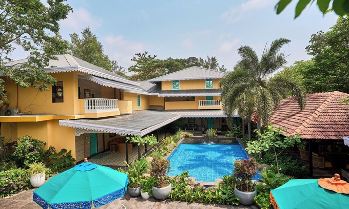 Zirad Villa | Mayfair Manor Alibag