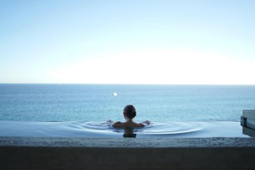 Qawra Hotel | Mayflower Hotel Malta
