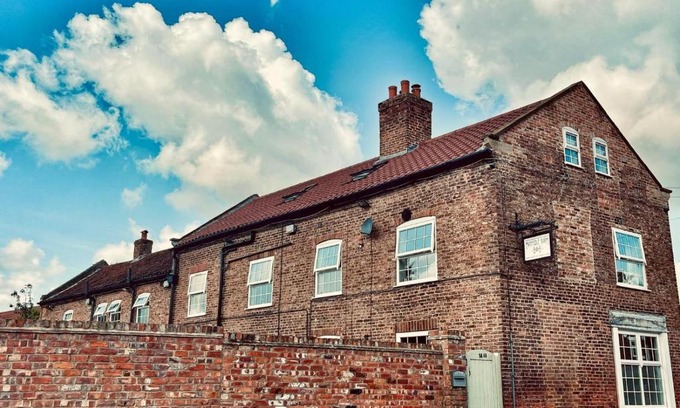 Cawood House | Maypole Farm, Cawood