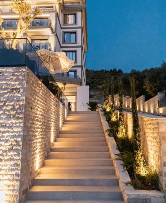 Radhime Hotel | Mazarine Hotel, Vlorë, Albania