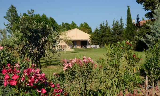 Plan-d'Orgon House | Mazet restored in 2016