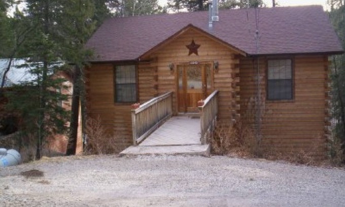 Bear Park Cabin | McCartney's
