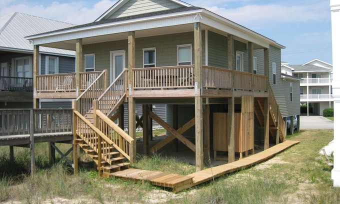 Carolina Beach House | 'McGee By The Sea'- Oceanfront Kure Beach