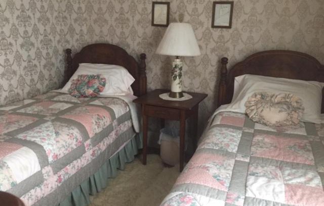 McIndoe Falls Bed & Breakfast | McIndoe Falls Inn