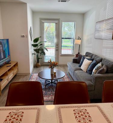 Frisco Apartment | Mdelight Lodge