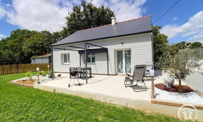 Guignen House | Me V'LA au grand air