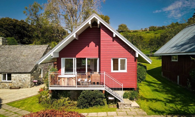 Fivelanes House | Meadow Lodge 1 by Interhome