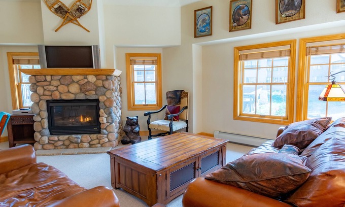 Kirkwood Condo | Meadow Stone Mountain View