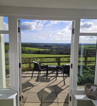 Haverfordwest House | Meadow View