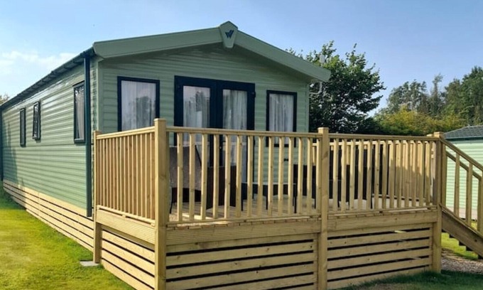 Carnforth House | Meadow View holiday home with amazing views