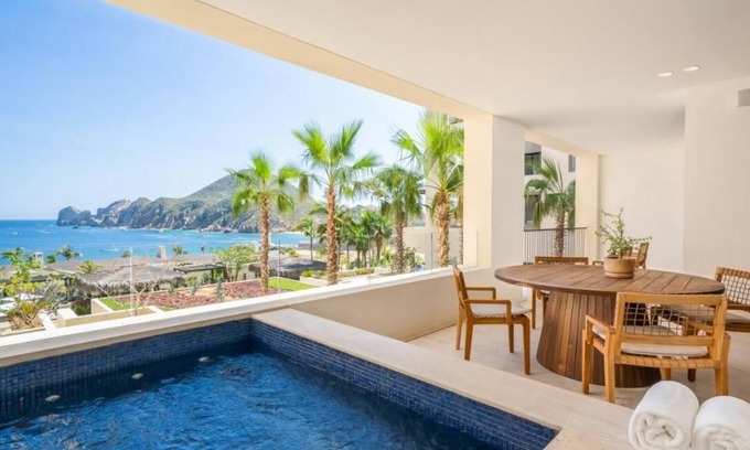 Los Cabos Condo | Medano Beach Resort 3 - 2 bedroom lockoff steps to Cabo San Lucas marina!