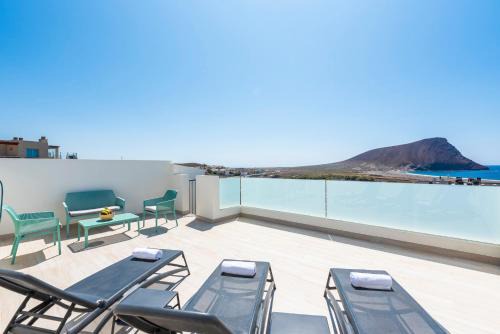 Granadilla de Abona Apartment | MEDANO4YOU La Tejitas Best Seaview Penthouse