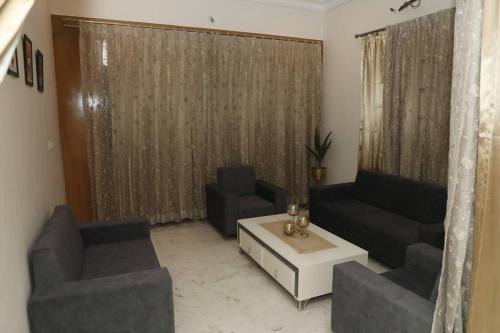 Udaipur Apartment | Medhya Boutique Homestay