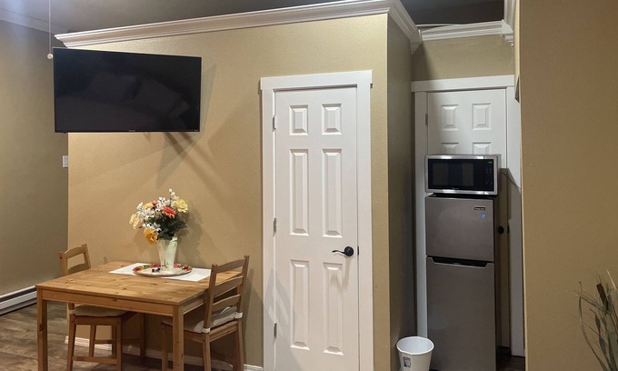 South End Apartment | Medinaroyaltyservices