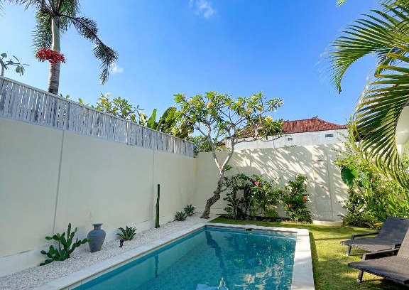 Sunset Road Villa | Mediterranean Luxury Villa - Private Compound