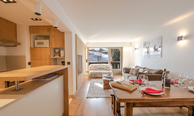 Megeve Apartment | Megève-Mont d'Arbois, T3 RENOVATED, 50m2, 4 pers. located 5 minutes from the slopes.