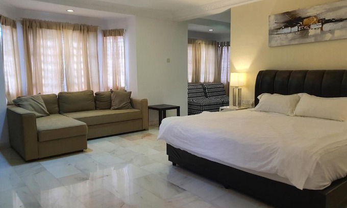 Bukit Baru House | Melaka Homestay Cozy Semi-D
