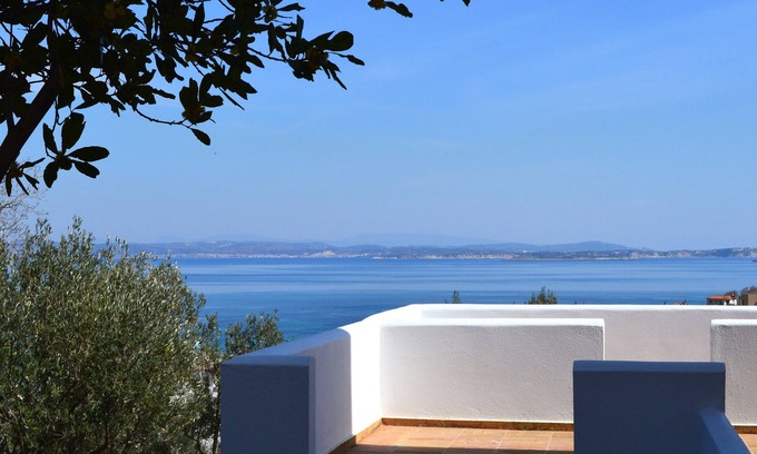 Karfas Hotel | Melia Sol Art Studios