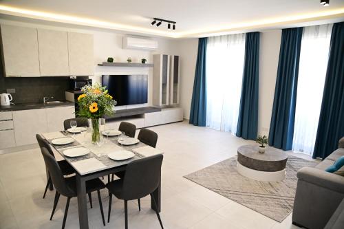 Ta' Pennellu Apartment | Mellieha Centre Melmar Apartment