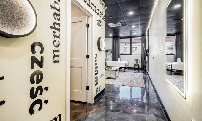 North Oakland Apartment | Melwood Suites Unit 103 Studio