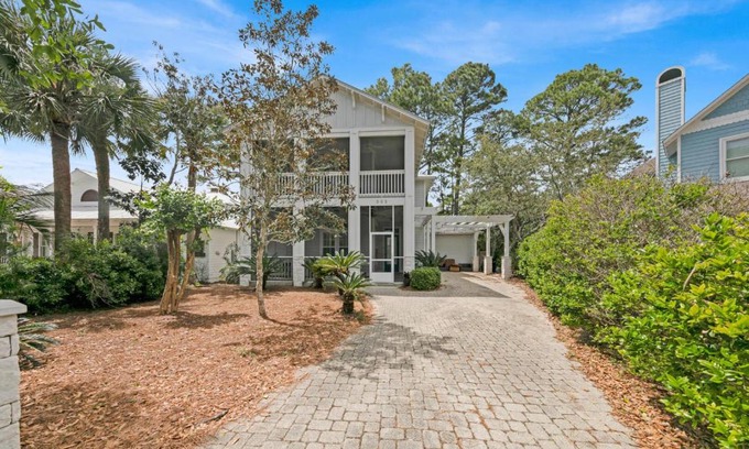 Seagrove Beach House | Memory Maker II - Modern Home with 4Bedrooms and 3 and a half baths in Seagrove Beach along 30a