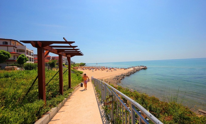 Yurta Apartment | MENADA * Grand Hotel Sveti Vlas * Studio with sea view