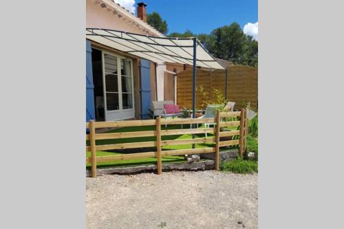 Lorgues House | Menthe à l eau