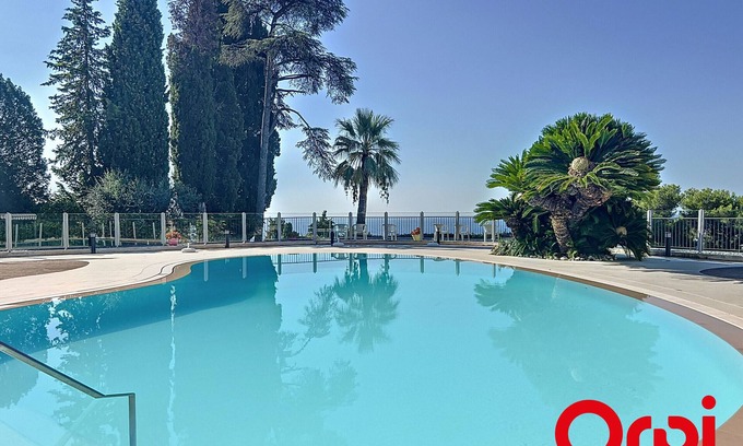 Menton Apartment | Menton apartment with pool and Wi-Fi