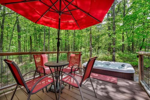 Mentone House | Mentone Tranquility Base with Hot Tub