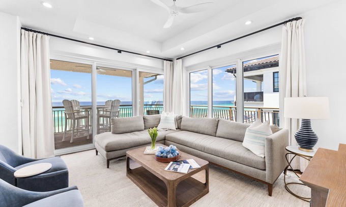 Rosemary Beach Condo | Mer Sea Gulf Front 3 Bed/3 Bath Corner Penthouse Condo between Rosemary and Alys