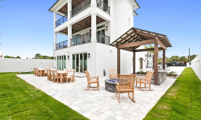 Miramar Beach House | Mer Soleil - Brand New Luxury Retreat!