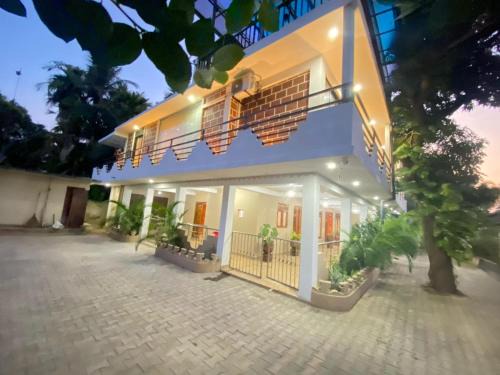 Jaffna House | Meraathanam