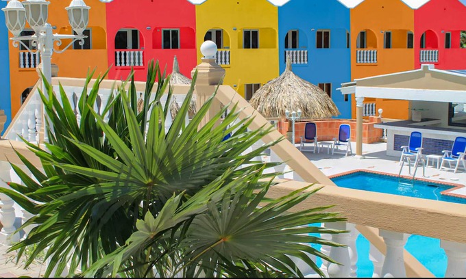 Jan Thiel Resort | Merakii Seaview Escape Resort 2 Unit Condo #3132