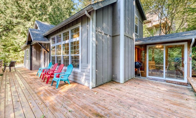 Florence House | Mercer Creek Hideaway